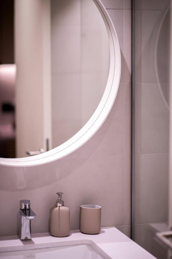 Luxury Waterfront Apartman *